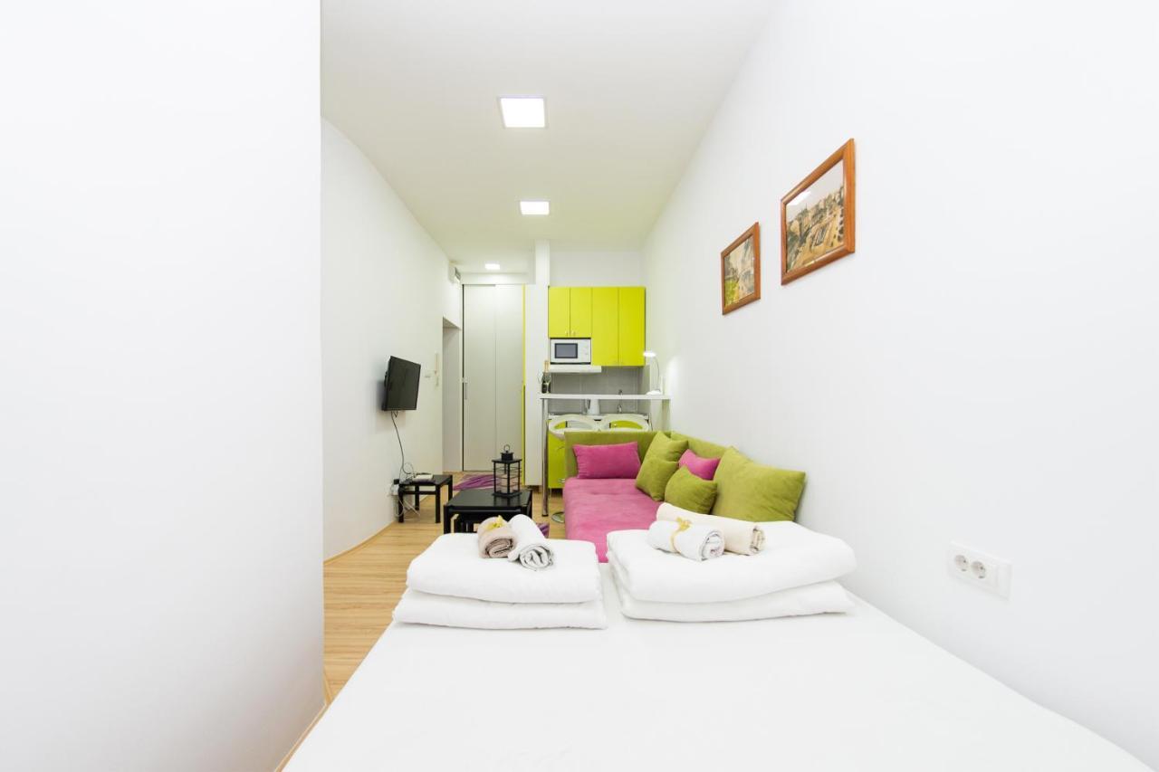 Balkan-Inn Apartment Terazije เบลเกรด ภายนอก รูปภาพ